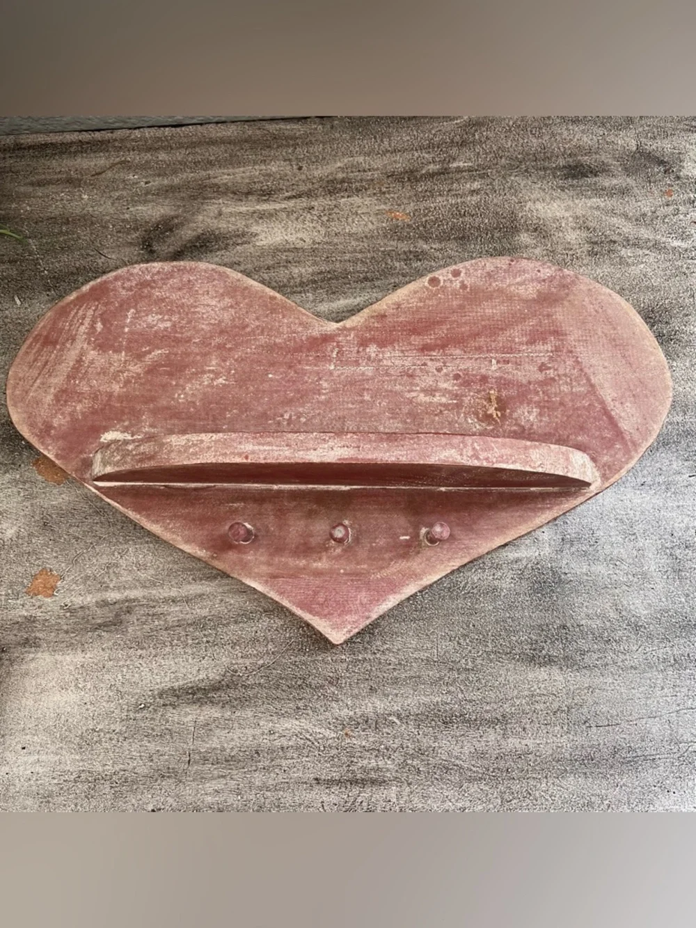 Vintage Rustic Pink Wood Heart Shaped Farmhouse Wall Shelf w/3 Pegs 18